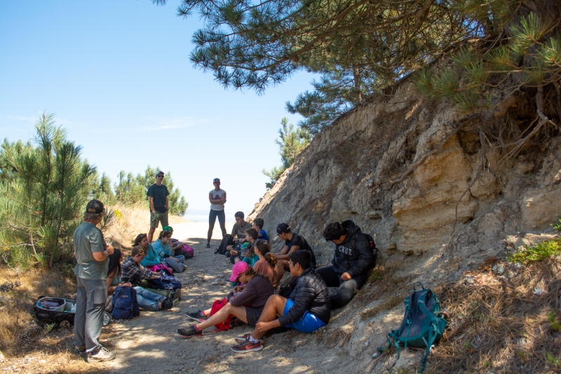 Pausing in the shade of the Torrey Pines for a scientific discussion